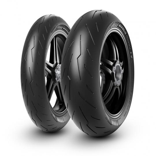 Padangos PIRELLI DIABLO ROSSO IV 110 70 R17 54W TT/TL FRONT